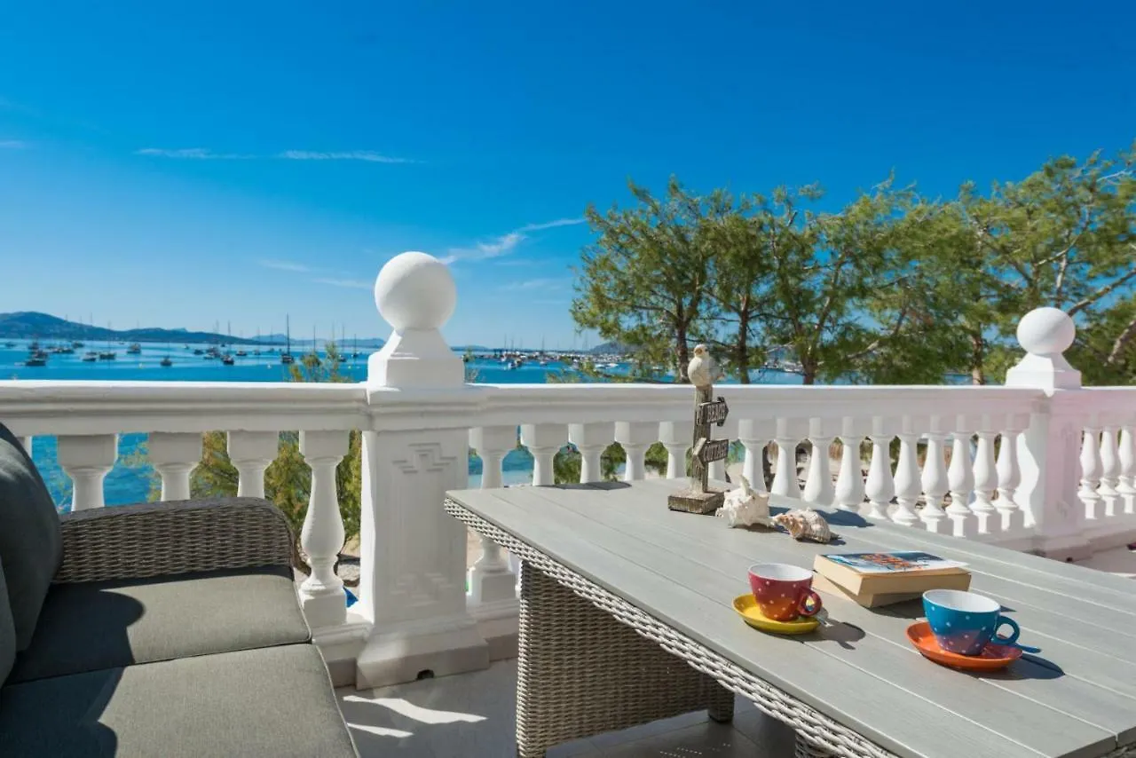 Voramar Beach Apartment Pollenca Spain
