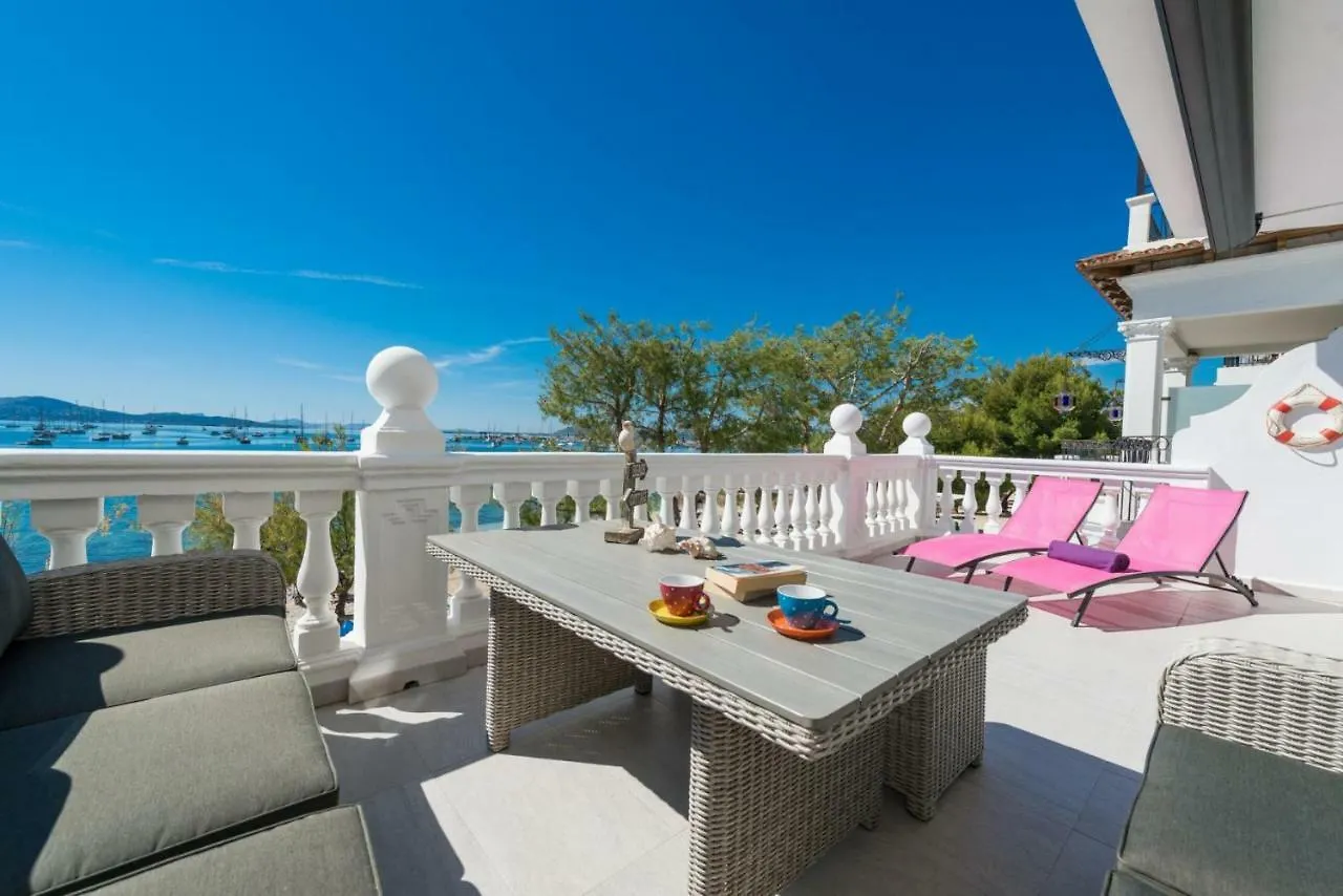 Voramar Beach Apartment Pollenca Spain